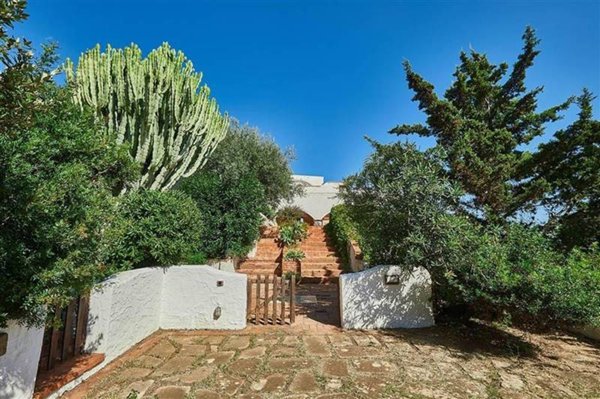 casa indipendente in vendita a Siracusa in zona Fontane Bianche