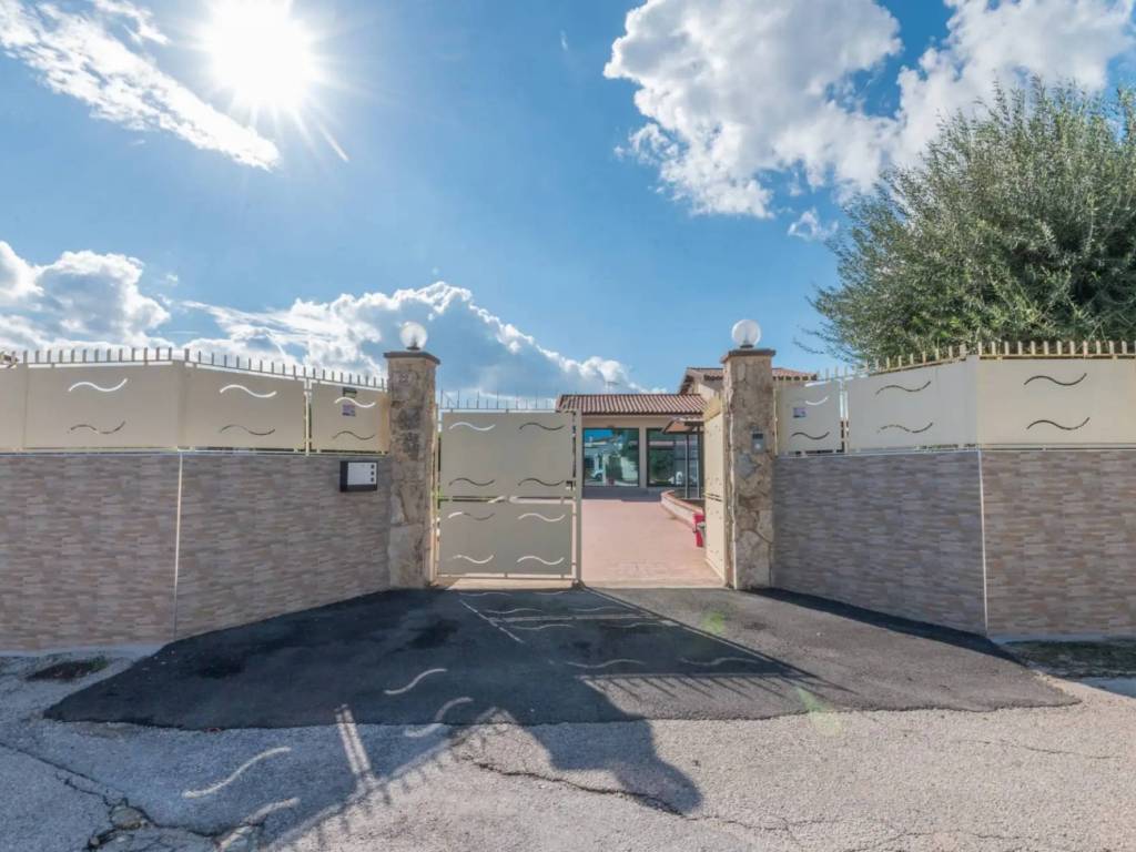 casa indipendente in vendita a Siracusa in zona Isola / Plemmirio