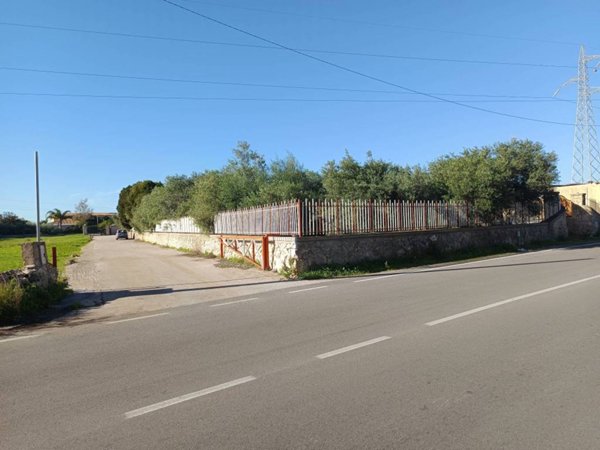 casa indipendente in vendita a Siracusa in zona Scala Greca