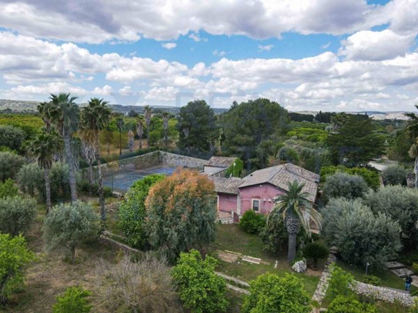 casa indipendente in vendita a Siracusa