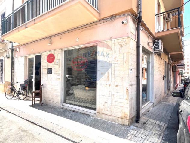 locale commerciale in vendita a Siracusa in zona Borgata
