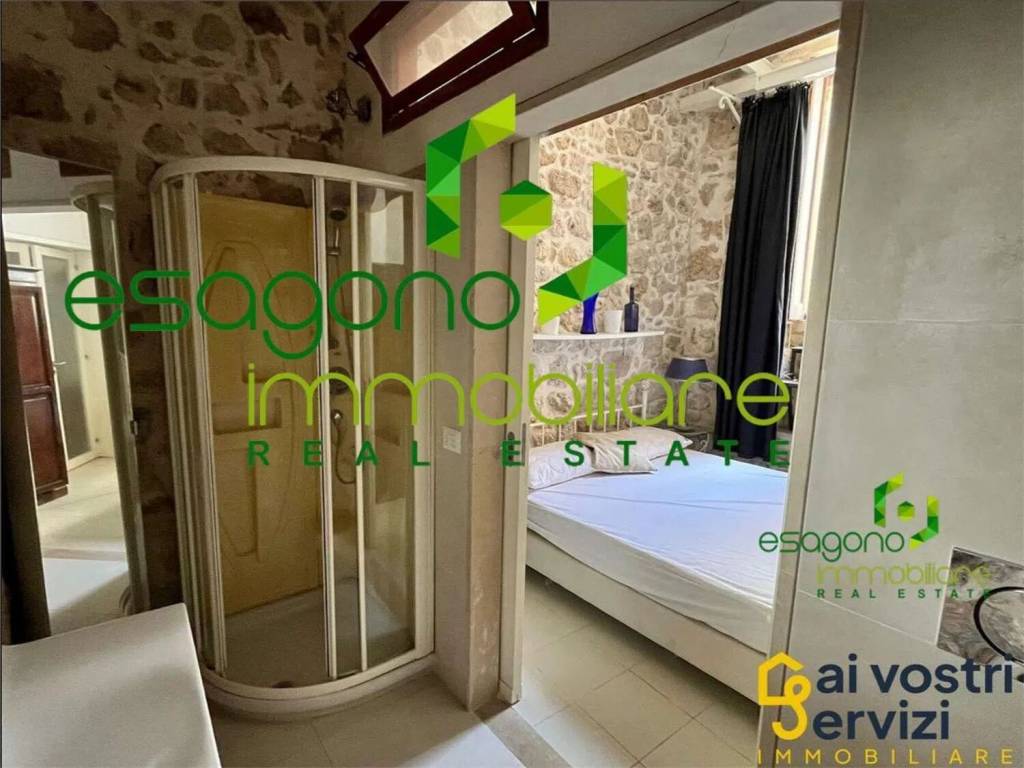 appartamento in vendita a Siracusa in zona Isola Ortigia