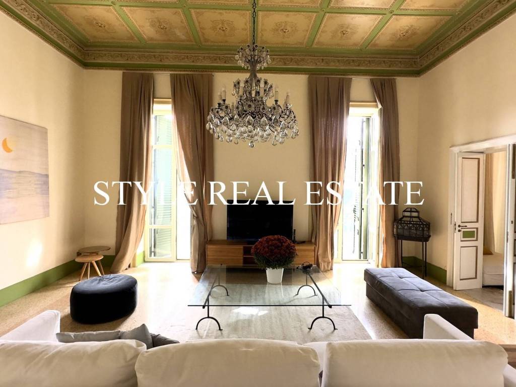 appartamento in vendita a Siracusa in zona Isola Ortigia