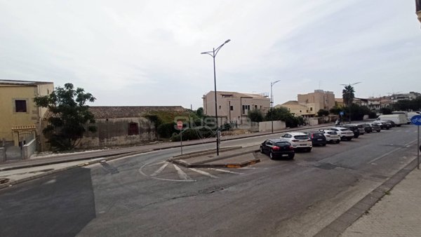 appartamento in vendita a Siracusa in zona Borgata