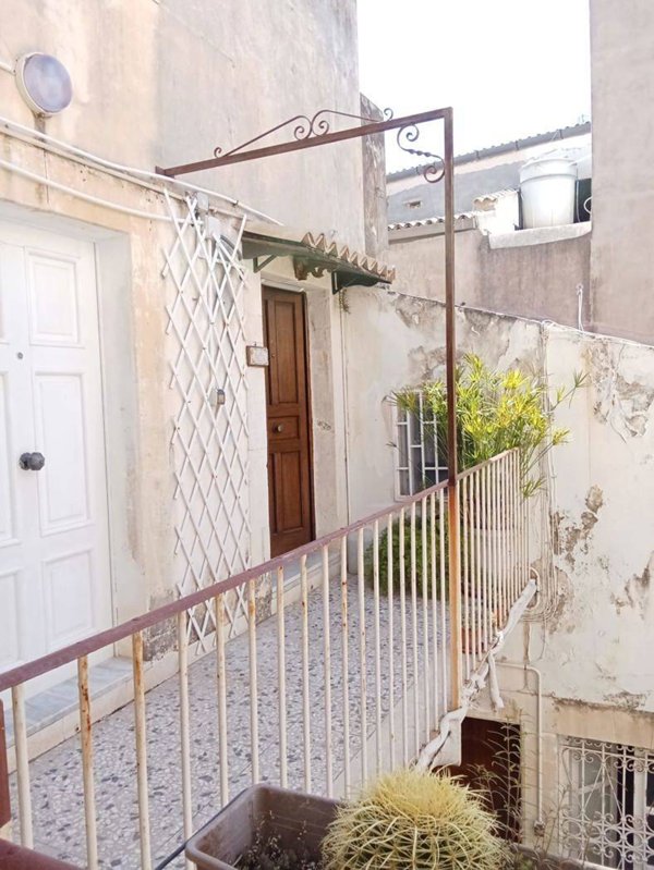 appartamento in vendita a Siracusa in zona Isola Ortigia