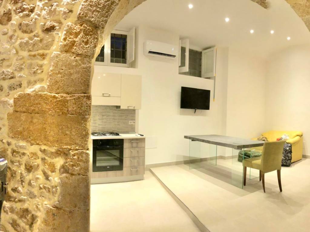 appartamento in vendita a Siracusa in zona Isola / Plemmirio