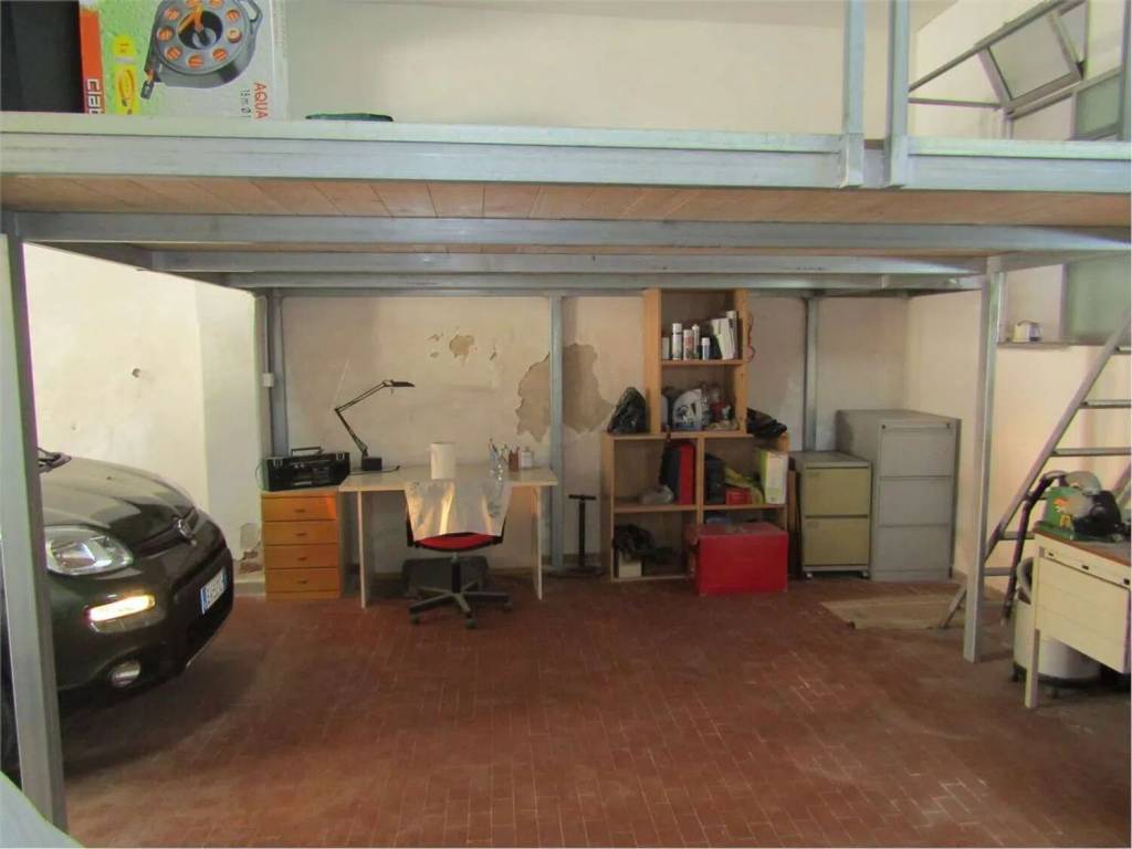 negozio in vendita a Siracusa in zona Isola Ortigia