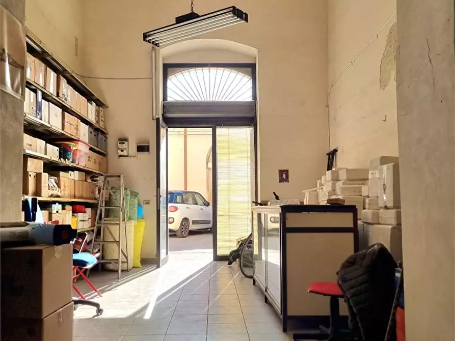 locale commerciale in vendita a Siracusa in zona Centro Città