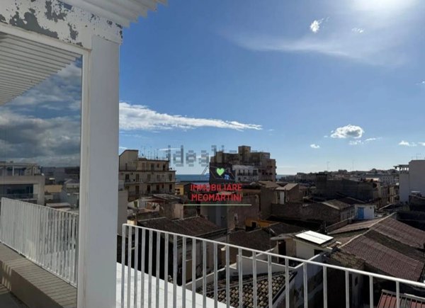 appartamento in vendita a Siracusa in zona Borgata