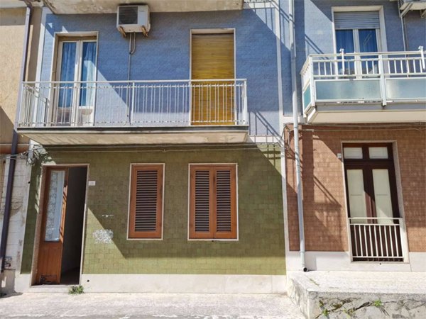 appartamento in vendita a Siracusa in zona Belvedere