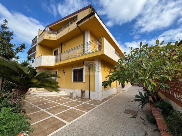 casa indipendente in vendita a Siracusa in zona Scala Greca