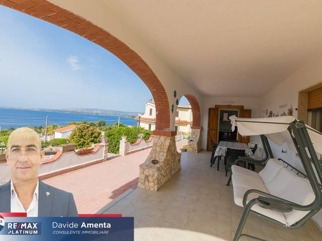 casa indipendente in vendita a Siracusa in zona Isola / Plemmirio