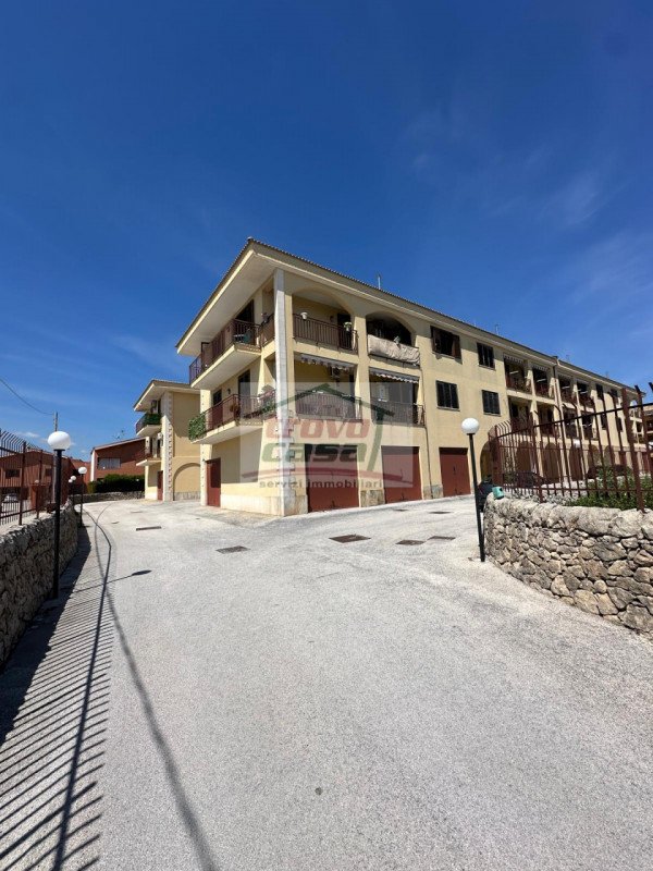 appartamento in vendita a Siracusa in zona Belvedere