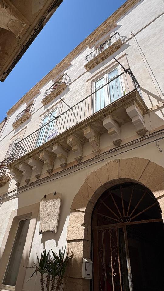 appartamento in vendita a Siracusa in zona Isola Ortigia