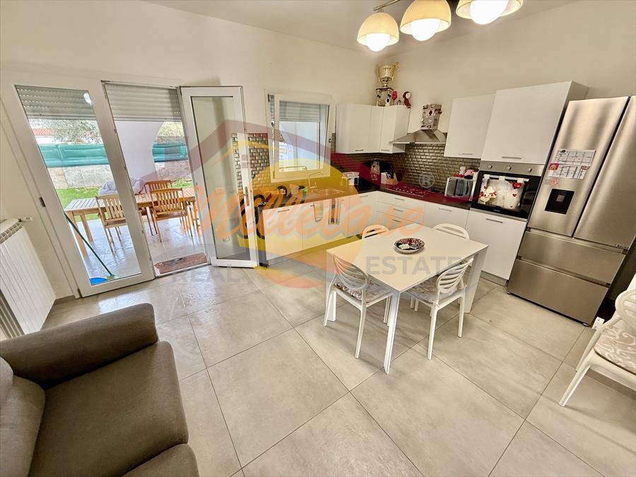 appartamento in vendita a Siracusa in zona Isola / Plemmirio