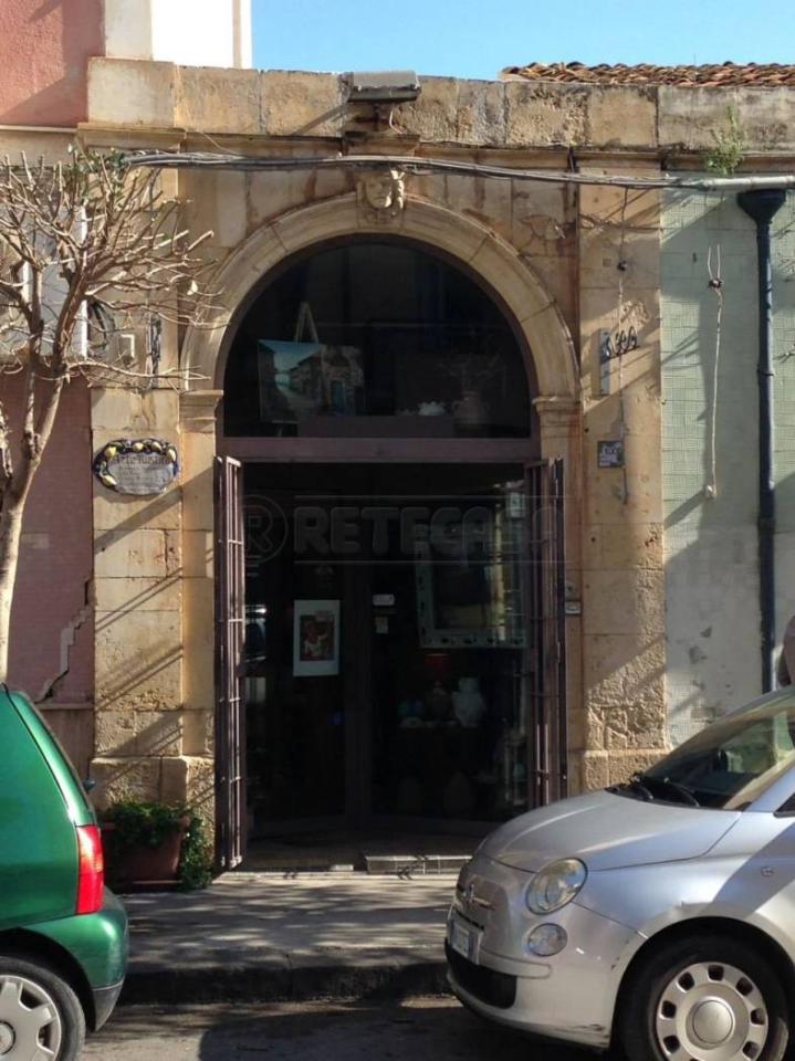 appartamento in vendita a Siracusa in zona Borgata