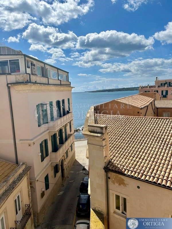 appartamento in vendita a Siracusa in zona Isola Ortigia