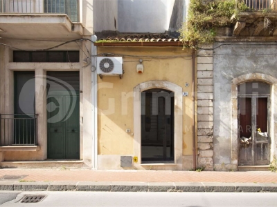 negozio in vendita a Siracusa in zona Scala Greca