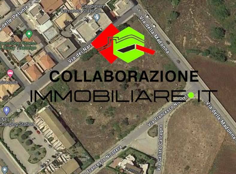 terreno edificabile in vendita a Siracusa in zona Fontane Bianche