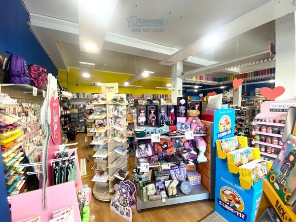 locale commerciale in vendita a Siracusa