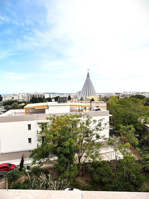 appartamento in vendita a Siracusa in zona Borgata