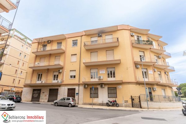 appartamento in vendita a Siracusa in zona Grottasanta