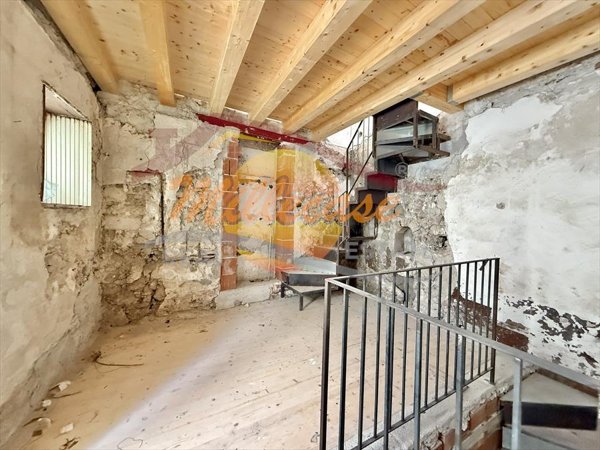 appartamento in vendita a Siracusa in zona Isola Ortigia