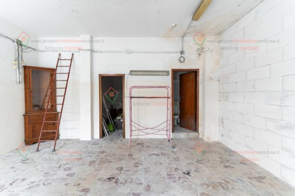 negozio in vendita a Siracusa