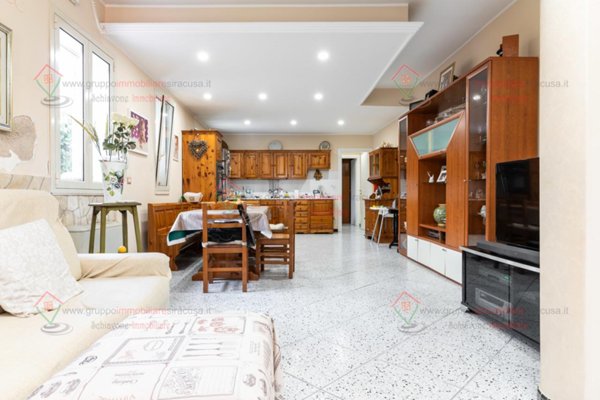 casa indipendente in vendita a Siracusa