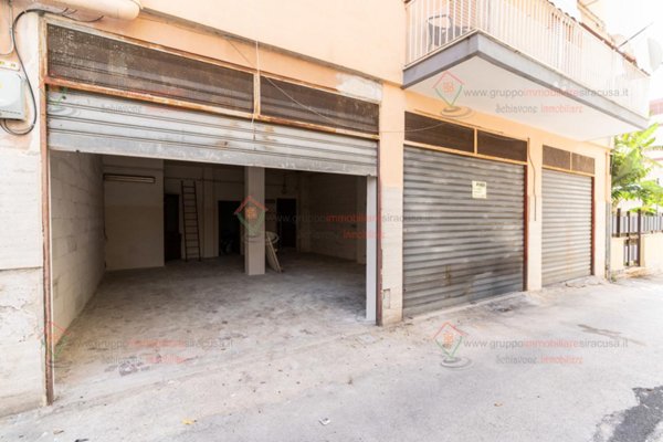negozio in vendita a Siracusa