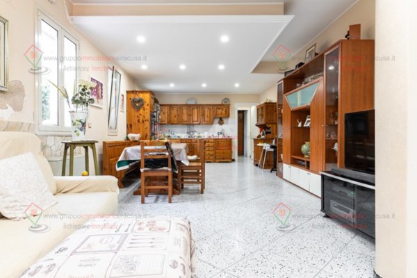 casa indipendente in vendita a Siracusa