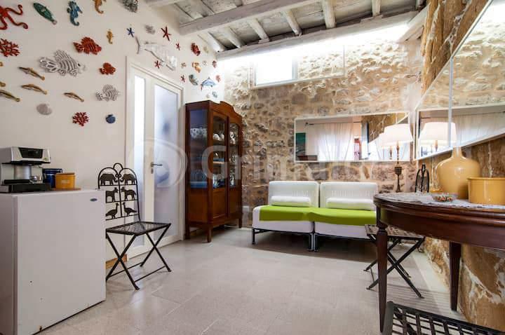appartamento in vendita a Siracusa in zona Isola Ortigia
