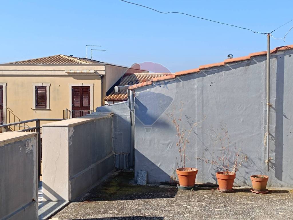 casa indipendente in vendita a Siracusa in zona Belvedere