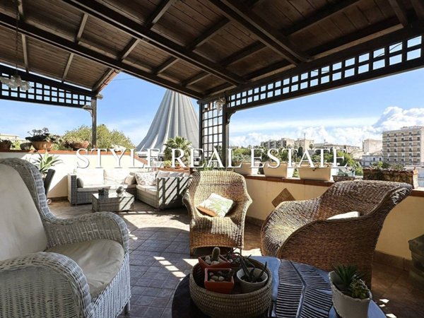 casa indipendente in vendita a Siracusa in zona Centro Città