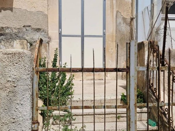 intera palazzina in vendita a Siracusa in zona Centro Città