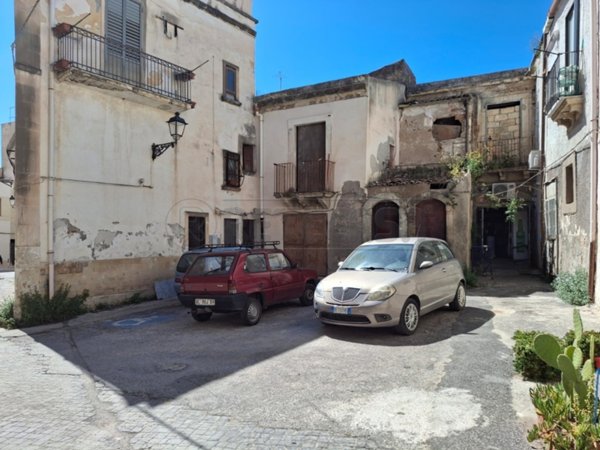 appartamento in vendita a Siracusa in zona Centro Città