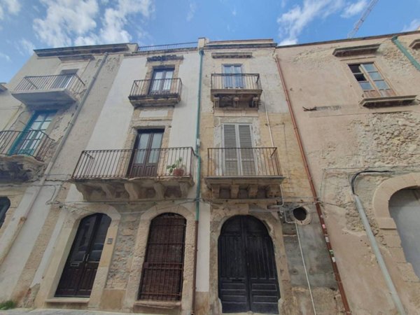 appartamento in vendita a Siracusa in zona Isola Ortigia