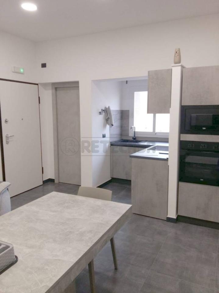 appartamento in vendita a Siracusa in zona Borgata
