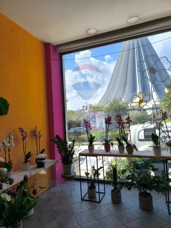 negozio in vendita a Siracusa in zona Centro Città