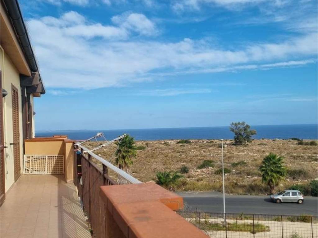 appartamento in vendita a Siracusa in zona Scala Greca