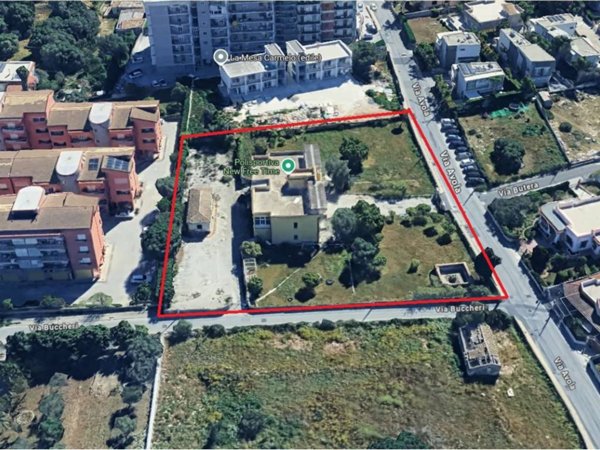 casa indipendente in vendita a Siracusa in zona Centro Città