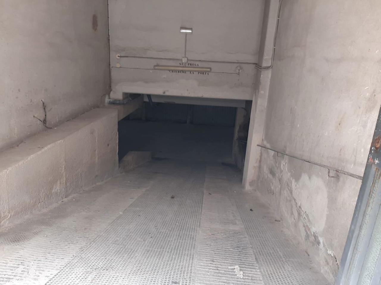 ufficio in vendita a Siracusa in zona Borgata