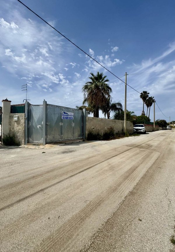 casa indipendente in vendita a Siracusa in zona Isola / Plemmirio