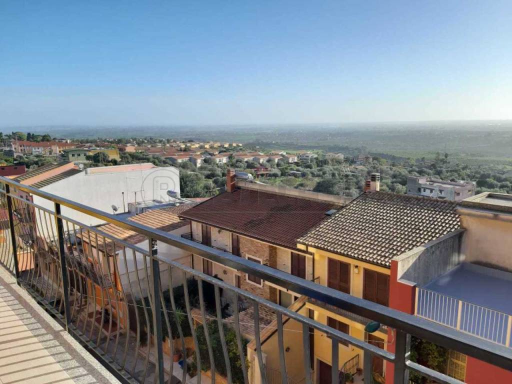 appartamento in vendita a Siracusa in zona Belvedere