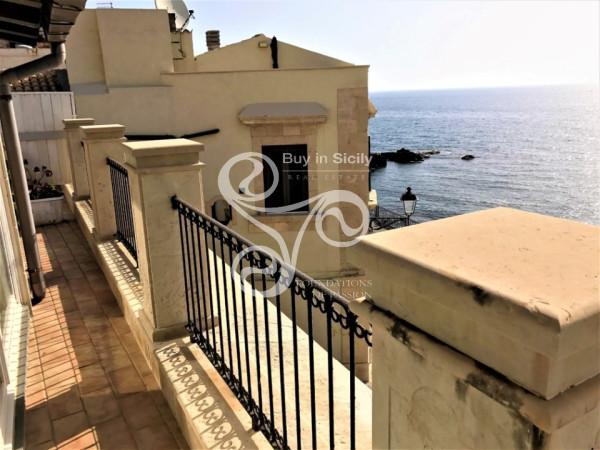appartamento in vendita a Siracusa in zona Isola Ortigia