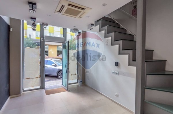 negozio in vendita a Siracusa in zona Centro Città