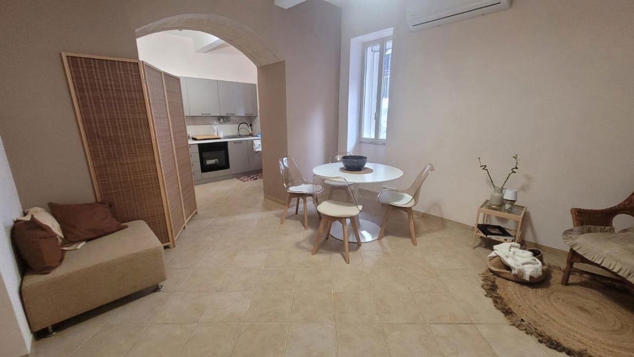 appartamento in vendita a Siracusa in zona Borgata