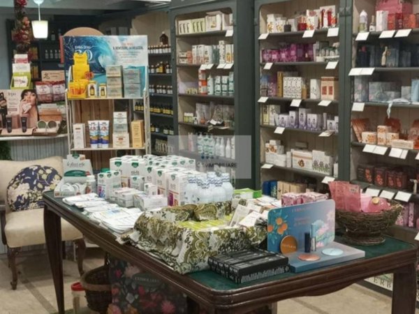 negozio in vendita a Siracusa in zona Grottasanta