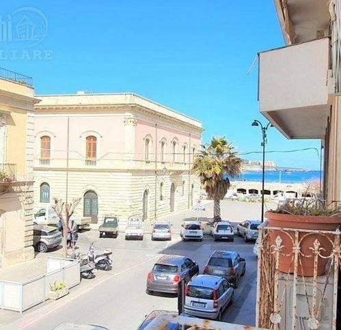 appartamento in vendita a Siracusa in zona Isola Ortigia