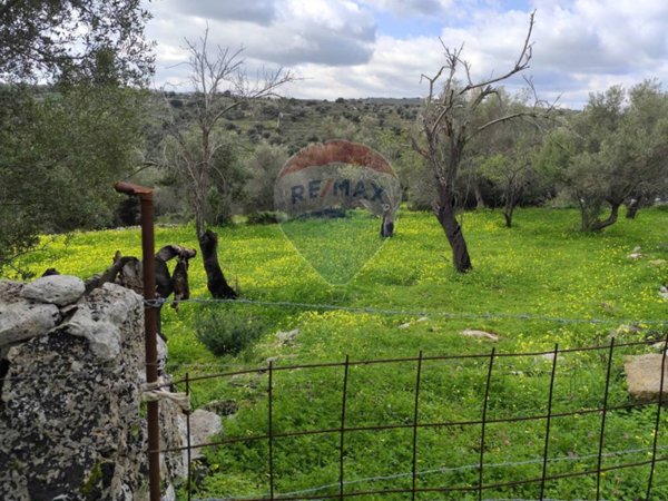 casa indipendente in vendita a Siracusa in zona Cassibile